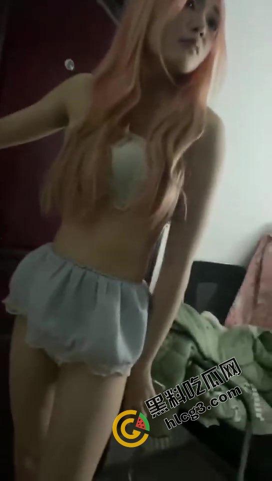 快餐妹子门前大排长龙,壮汉接连上阵,身体吃不消拨打120急救!惊动全城的快餐风波!