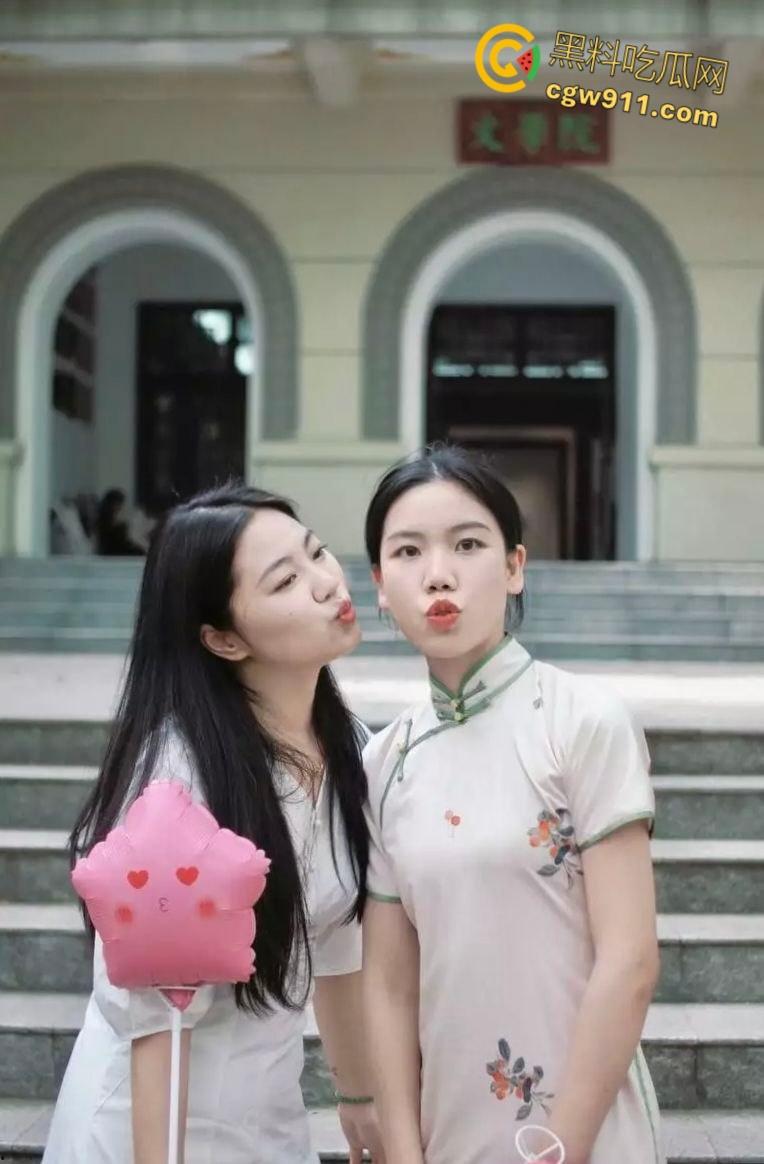 华中科技大学【刘婷婷】,为了缓解学习压力约炮体育生,SM捆绑调教口交,清纯嫩妹也有受虐发骚的一面 !