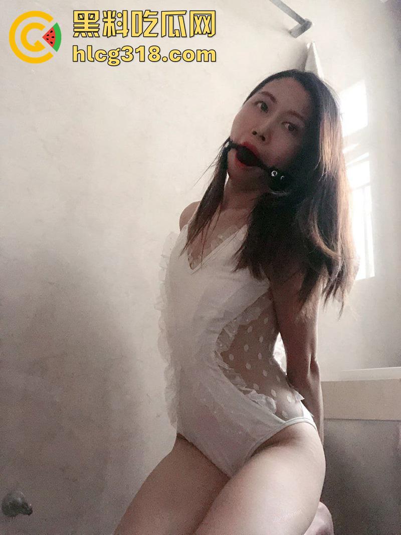 长腿人妻少妇【黄慧敏】,虽然已经是俩孩的妈,但身材绝对天花板级,背着老公偷情被曝光!