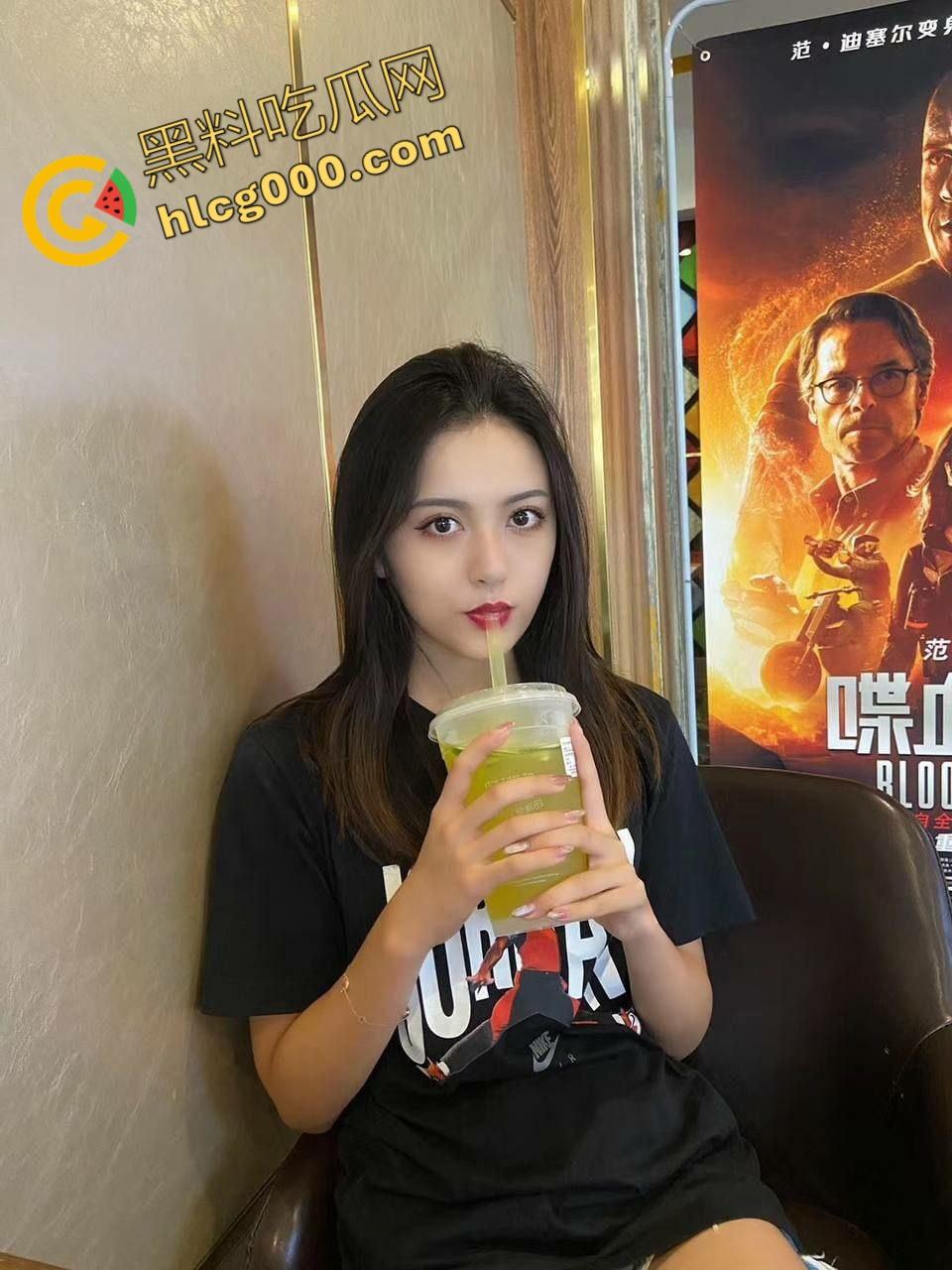 上海瓜友开辟约炮新模式!在监狱门口搭讪杀人犯乐佳芸,酒足饭饱后带去酒店疯狂做爱,极品身材惹得众人羡慕