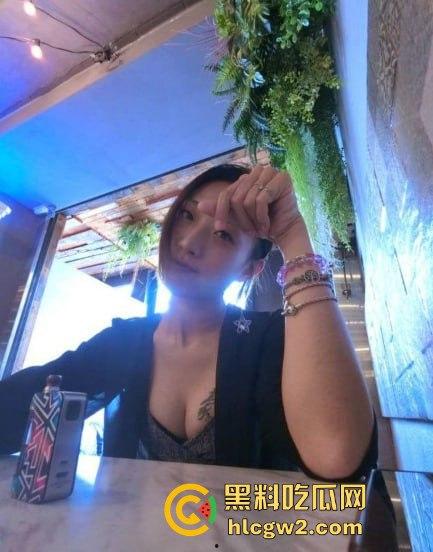 青岛少妇『皮璇媛』怀孕6个月也浪到飞起！骚母狗挺着肚子偷情，被大棒操得嗷嗷叫，孩子都快被震出来了！