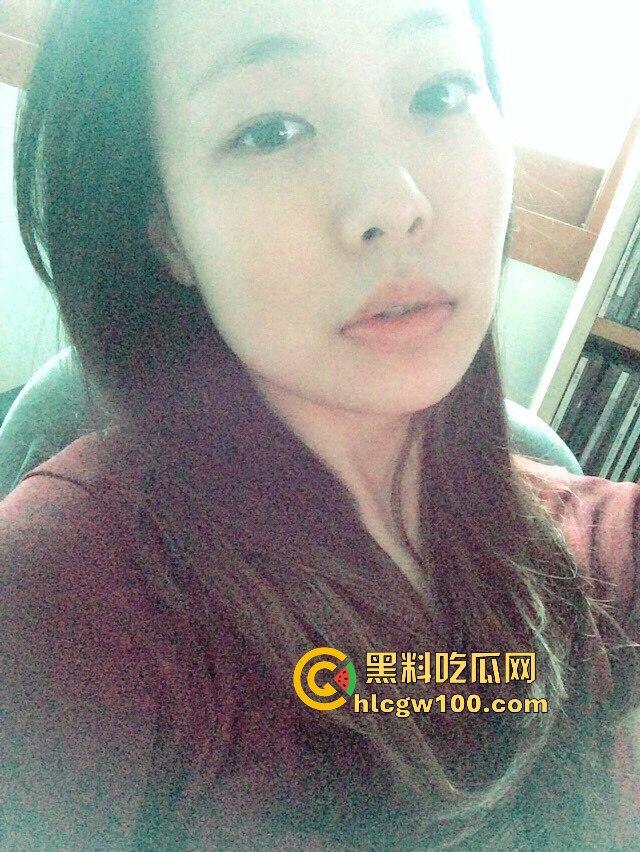 韩国风韵少妇【金贤敏】自拍露脸性爱视频曝光,年少不知少妇好错把少女当成宝!!!