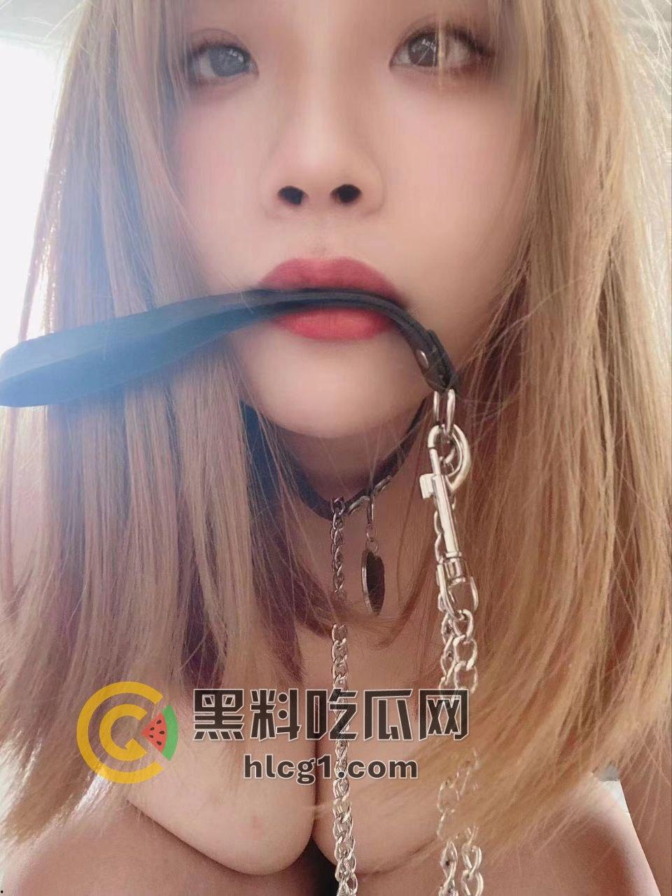 双面人生！南京西善桥中学美术老师「孟菲菲」，白天教师晚上性奴皮鞭后入！