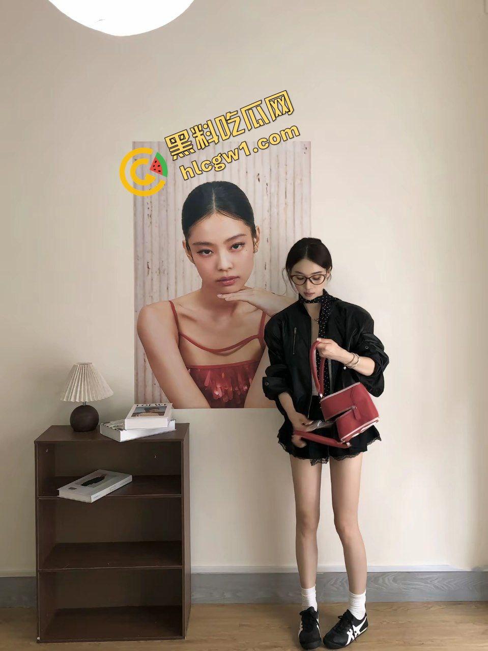 抖音带货小网红骚鸡『一只杨蹄』修长筷子腿甜妹 金链大哥花式后入!独家曝光流出!