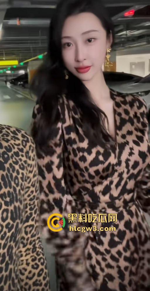 擦边也能剑指财富?冠军剑不够用擦边当武器!击剑冠军『秦雪』反手回怼擦边