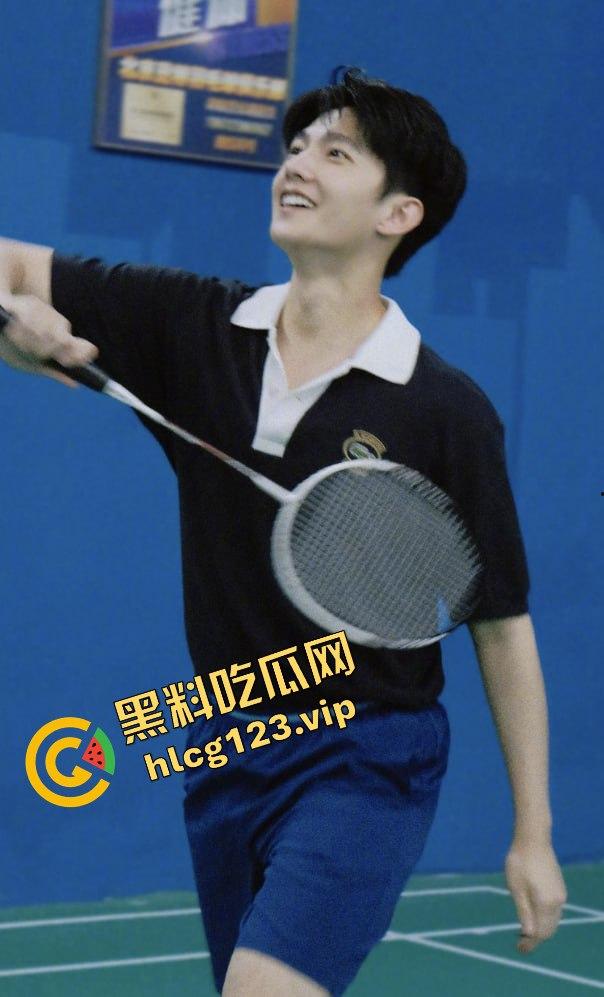 台湾狗仔葛斯齐再曝猛料 杨洋操粉对象竟然是富婆作家顾漫 编剧主演竟然成了炮友,我觉得狗仔是没活了没活硬整