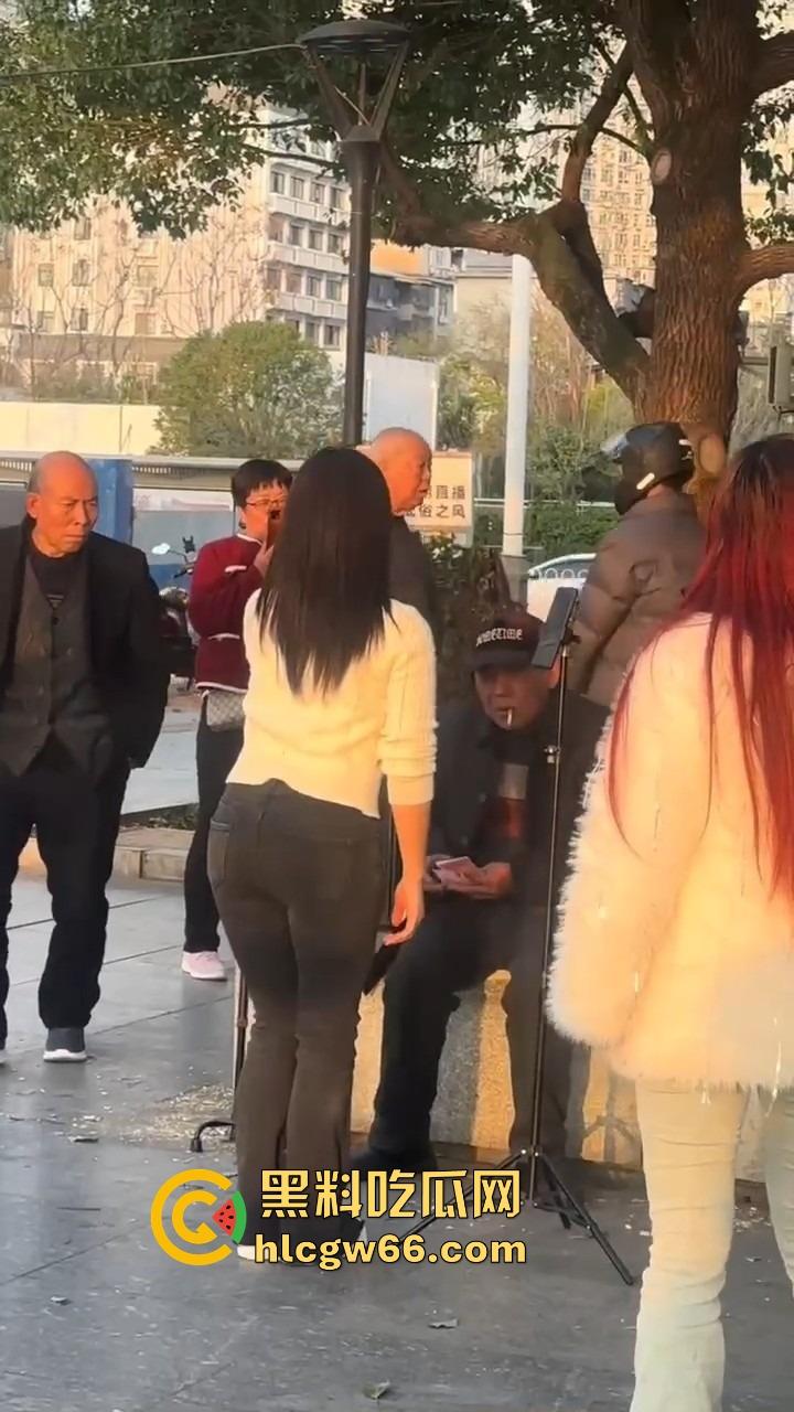 山西晋城榜一大哥线下打赏真实版拒绝中间商,拒绝平台抽成主播秒送身,钱花在刀刃上!