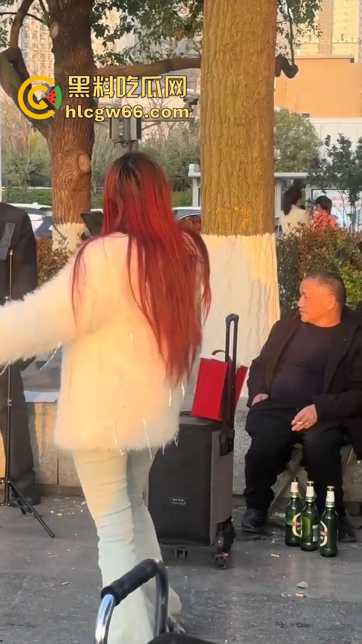 山西晋城榜一大哥线下打赏真实版拒绝中间商,拒绝平台抽成主播秒送身,钱花在刀刃上!