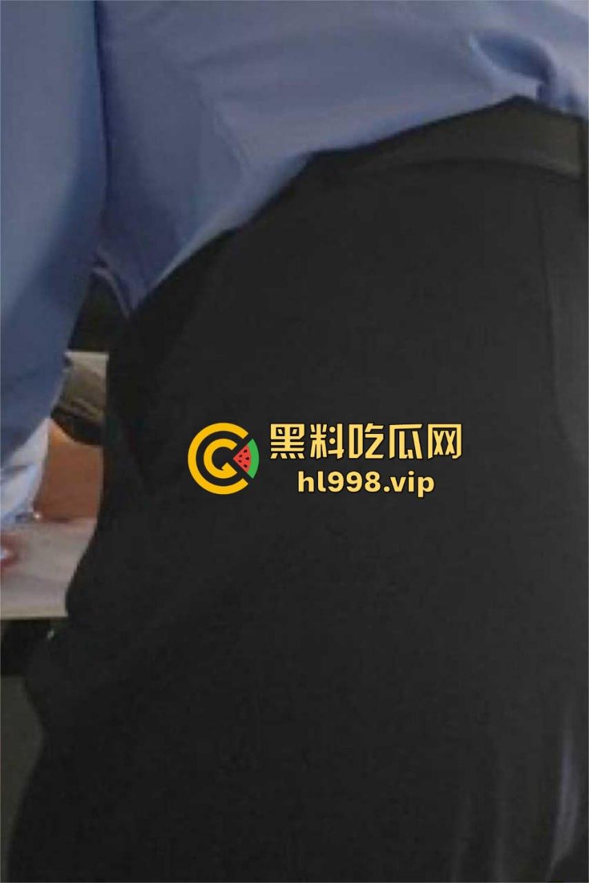 民警变成变态淫魔!外网发布与女警的性爱视频,穿警服口交、后入爆操,极品警花无处遁形!