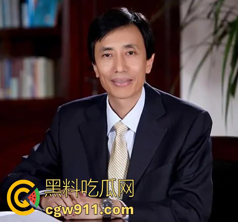 大连广电台长【王卫】,玩5p视频曝光,有著名播音员于洋,还有主持人母女,甚至还有自己师母,玩的真花花啊!