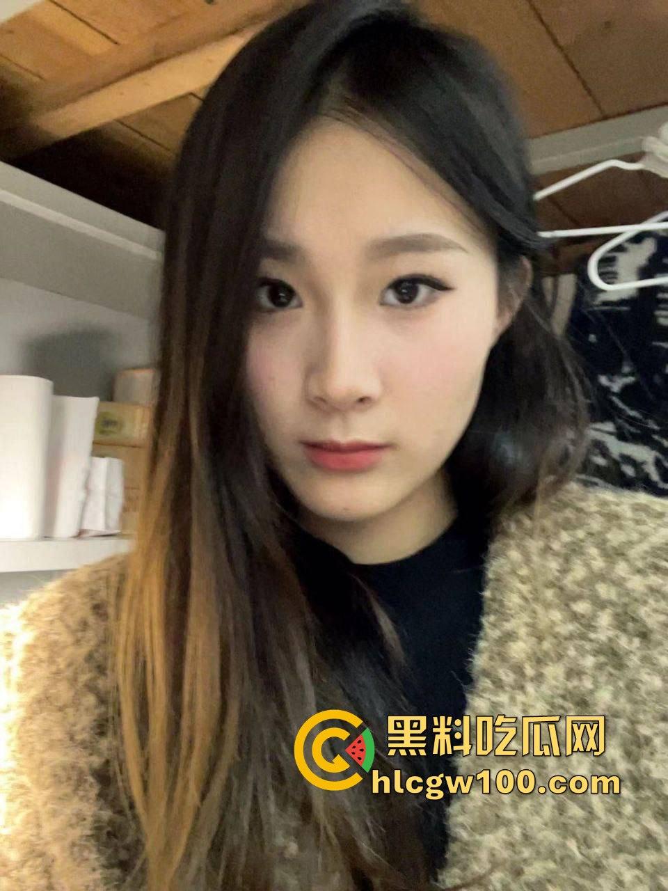 宁夏工商学院音乐生【刘思露】约炮视频曝光,全校出名的骚母狗免费白嫖爽!