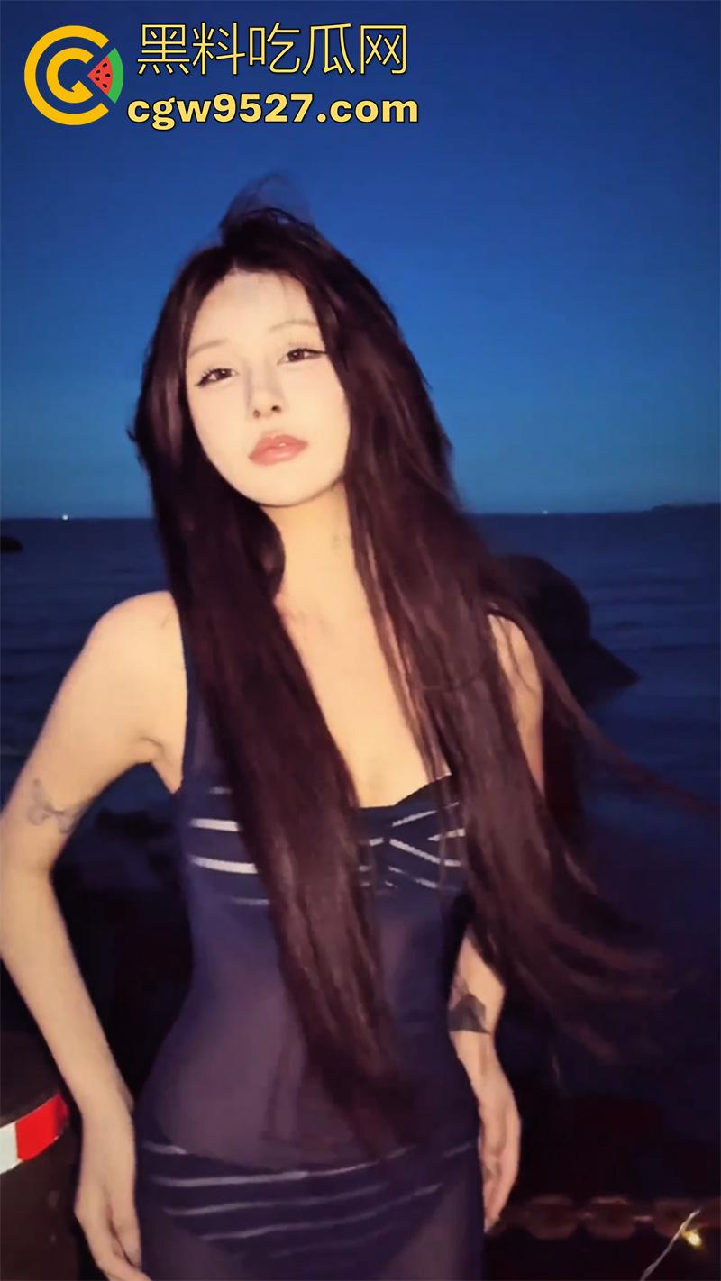 精盆反差婊【韩婧格】，红极一时的美女网红，曾经也是榜一大哥的母狗，线下大战视频被曝光！