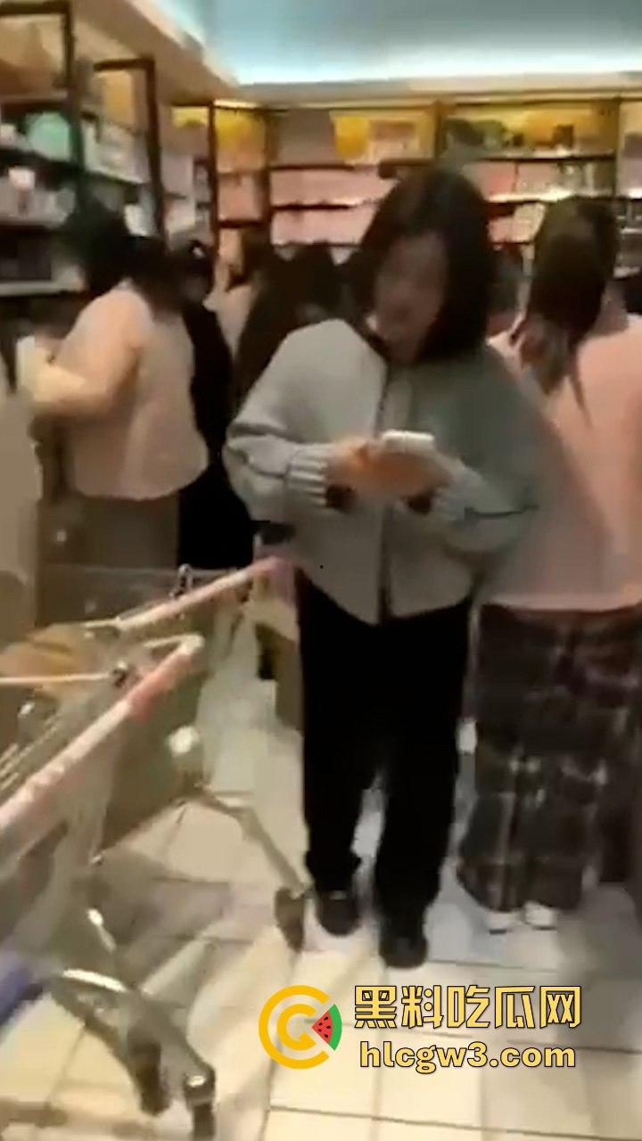 卫生巾集体塌房!女网友:怀疑过内裤和男人,唯独没怀疑过卫生巾