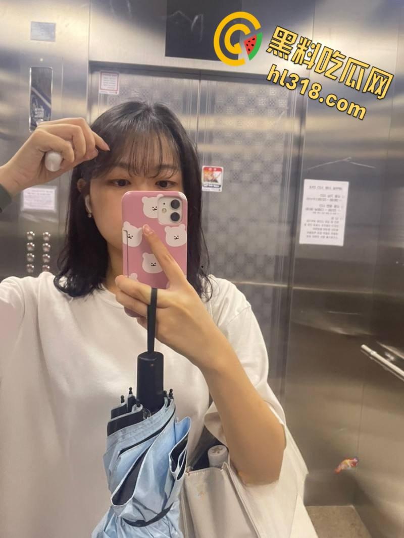 韩国极品女大学生【梨花江】,中国旅游乱情记,与多名男子激情口交,后入狂插骚逼内射 !