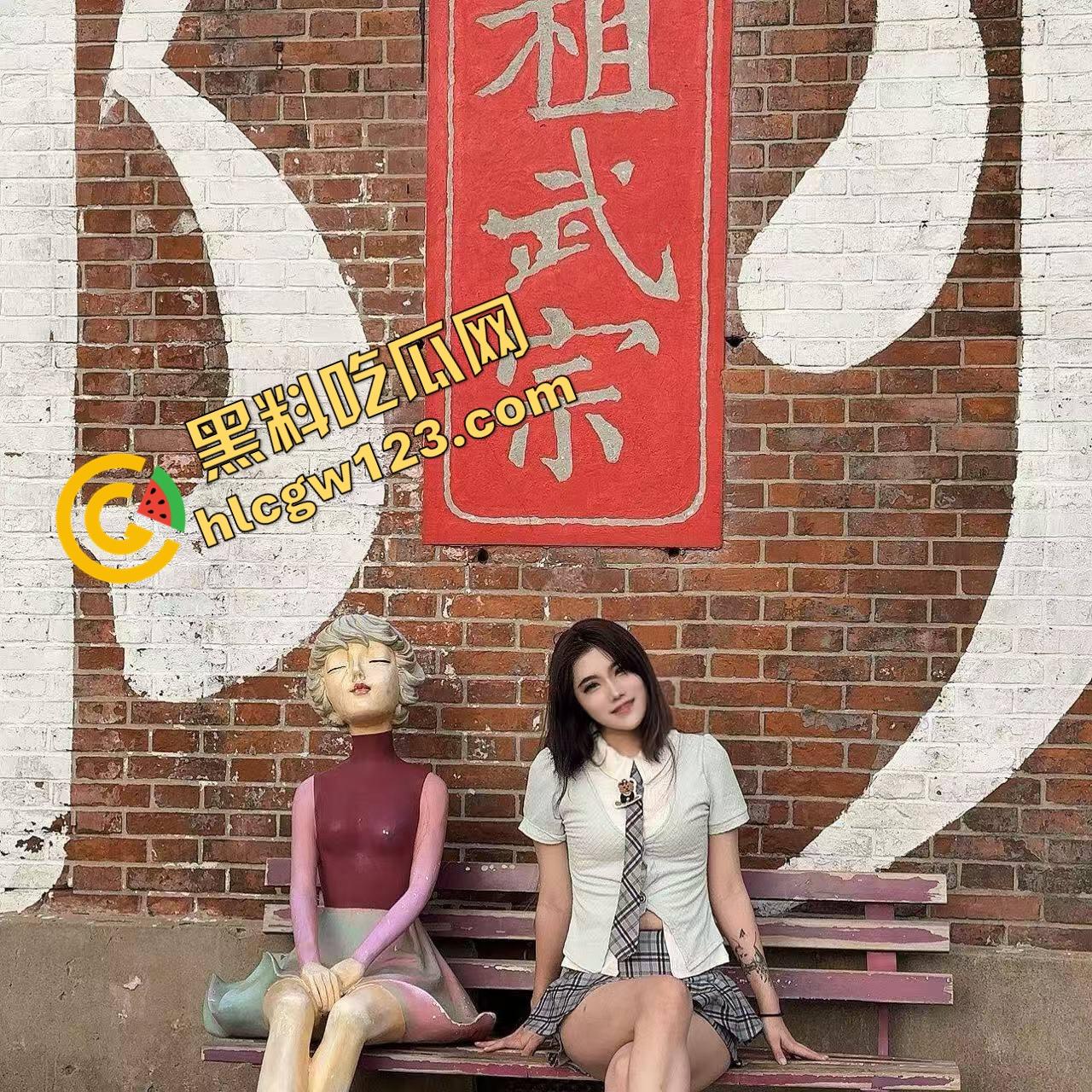 独家爆料求助贴!秒射瓜友求助刚插进去还没发力就缴械,女友骚逼太紧还是自己太废?家人们来评评理!