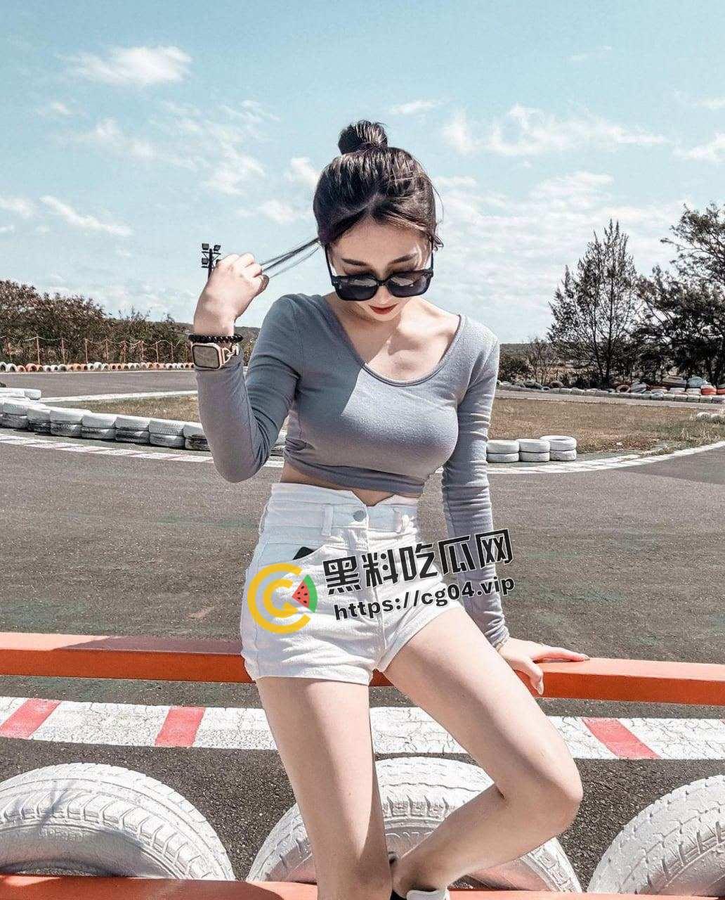 台湾高颜值主播 胡小U IG粉丝七千 私密视频被渣男前男友流出 口爆吞精 蛋糕都做成屌一样的骚货