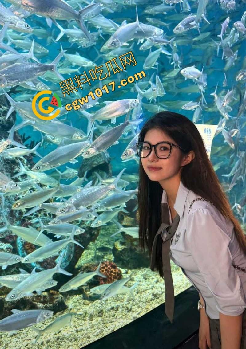 校园女神【王雪柠】翻车!清纯校花淫乱献身网剧圈,成为人尽皆知的饥渴淫娃,火辣娇躯震撼全校