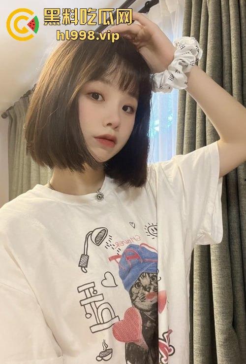 台南应用科技大学00后巨乳反差妹【赵宁】震撼泄密!眼罩手铐激情约啪,结果学长把她当野鸡玩!