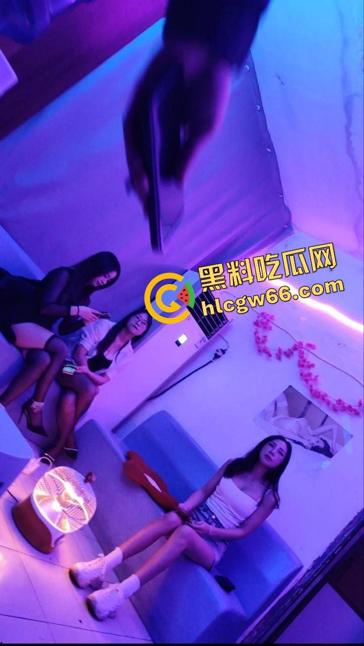 站街快餐热销中,高颜值精神小妹200元一炮,红牛续命600元连干三炮,外面抬价的都是傻X!