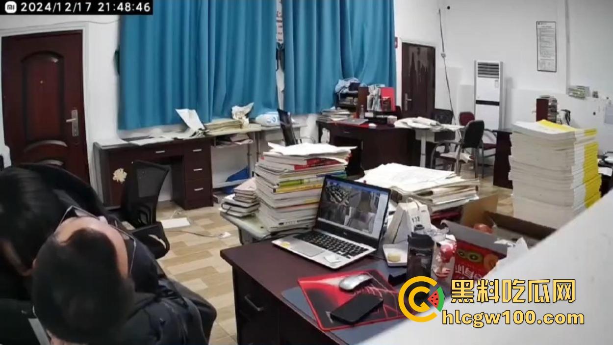 四川达州铭任园高中爆出办公室勾引学生丑闻,监控全程记录,人前讲台上授课,人后办公室搞暧昧 教书变勾引术了?