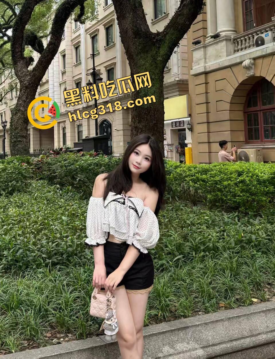 宜兴丁山职校『韩佳』极品校花下海,酒店陪玩高富帅,嫩穴紧致配高颜值,鸡巴慢推摩擦感直冲脑门!