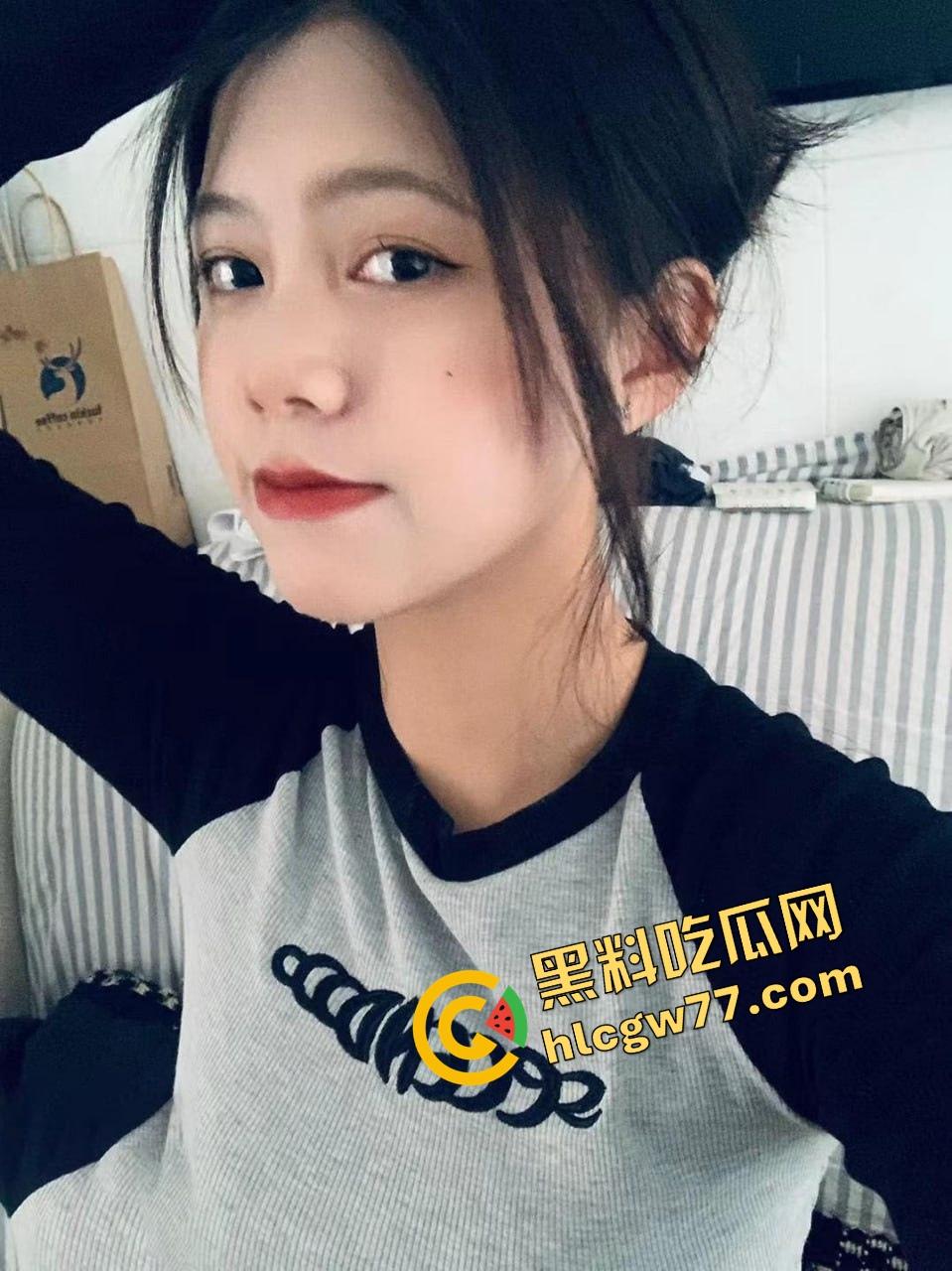 世界上最大的背刺,成都女孩【周然】手机借闺蜜打游戏,结果闺蜜偷看到她大量私密,友谊当场粉碎!