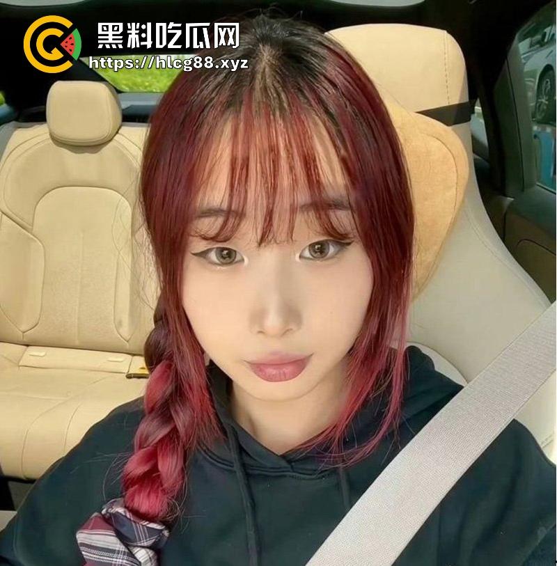 南京大学大四极品学姐【林亦如】到公司当实习会计 被老板潜规则玩弄 激情吃鸡射一脸，性爱自拍流出曝光！