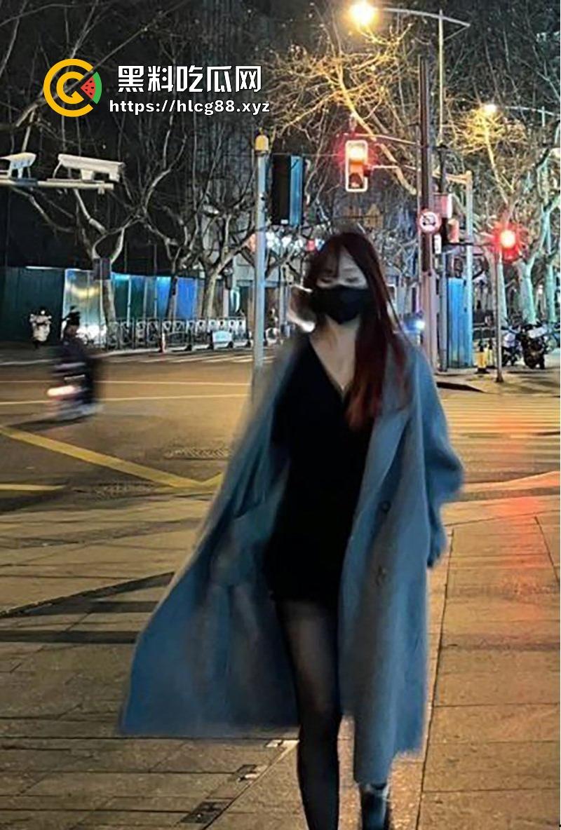 南京大学大四极品学姐【林亦如】到公司当实习会计 被老板潜规则玩弄 激情吃鸡射一脸,性爱自拍流出曝光!