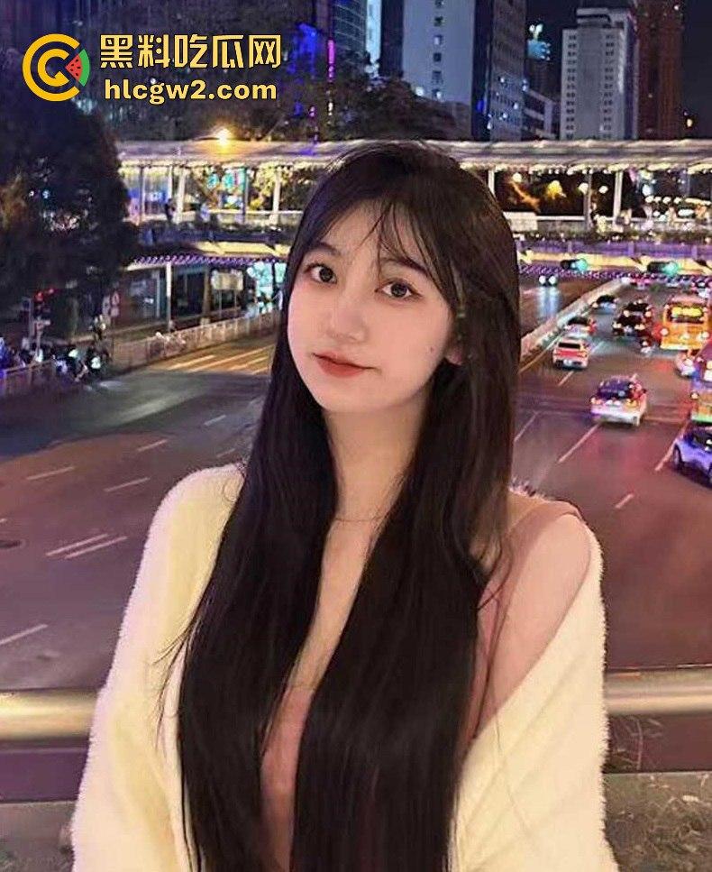 郑州艺术职业大学大长腿模特【宦嘉】酒店遭摄影师潜规则 口爆全程无毛白虎没操到 摄影师哭崩在厕所!