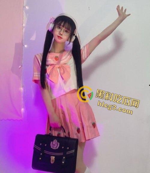 上海网红反差甜妹『吸酱』私拍泄密!甜美外表下的惊人真相,金钱交易背后的秘密曝光!