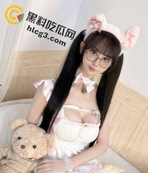 上海网红反差甜妹『吸酱』私拍泄密!甜美外表下的惊人真相,金钱交易背后的秘密曝光!