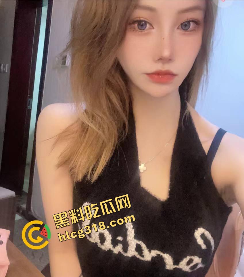 酒店财务黑丝姐姐斗地主玩到一半被约厕爆操,无套直捣深处揉穴揉到喷尿,不需要润滑油骚货就是不一样!