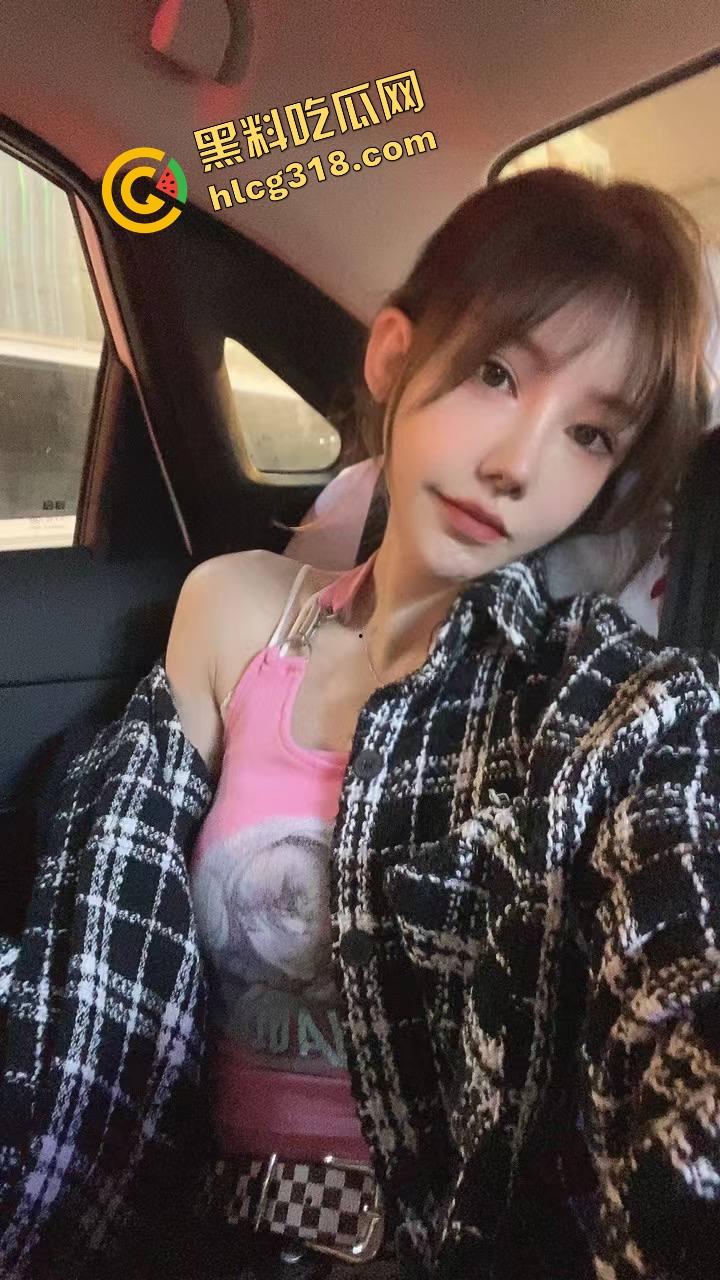 酒店财务黑丝姐姐斗地主玩到一半被约厕爆操,无套直捣深处揉穴揉到喷尿,不需要润滑油骚货就是不一样!